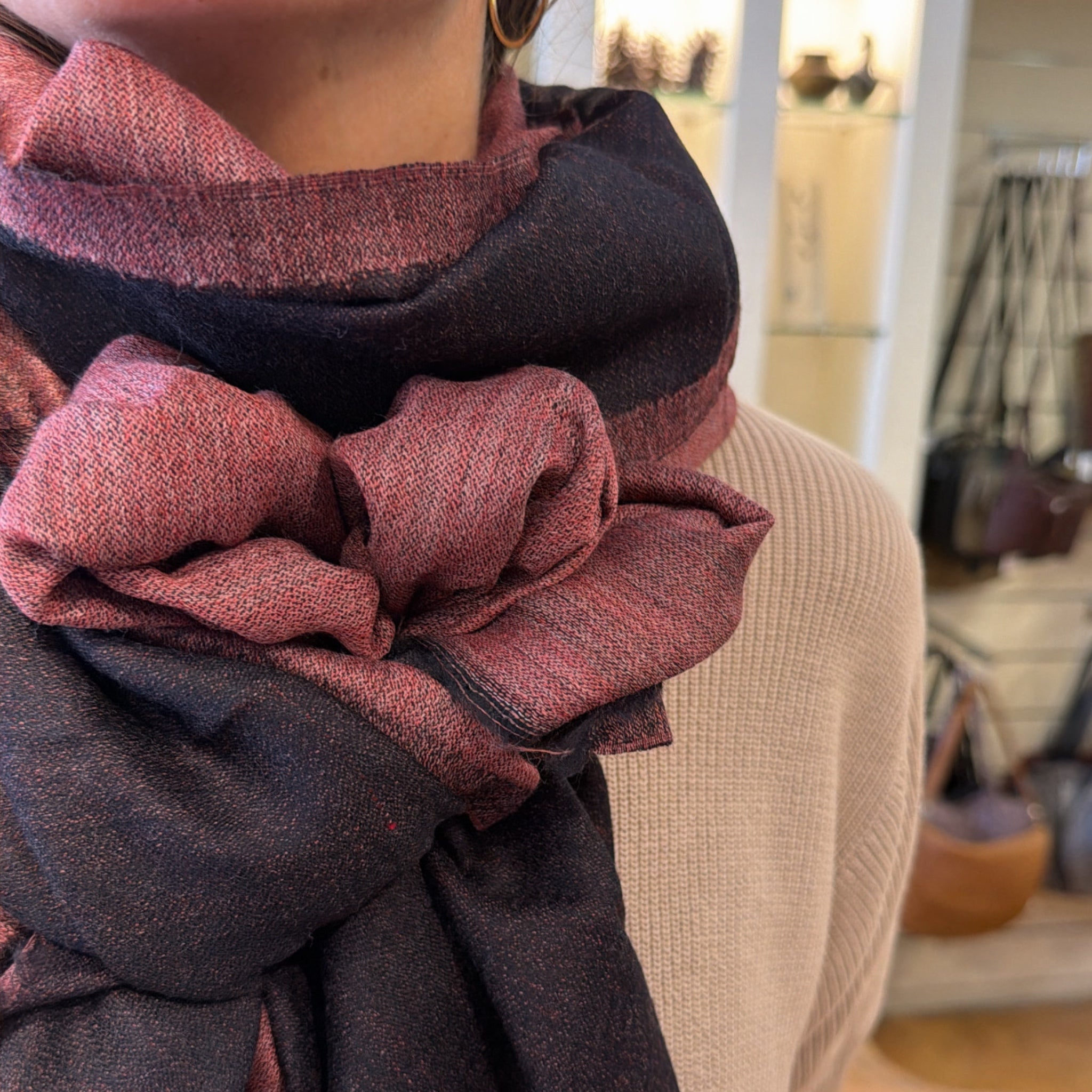 Two-tone scarf | Rosewood צעיף
