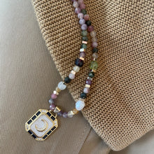 טען תמונה לגלריה, שרשרת מון | Italian marble