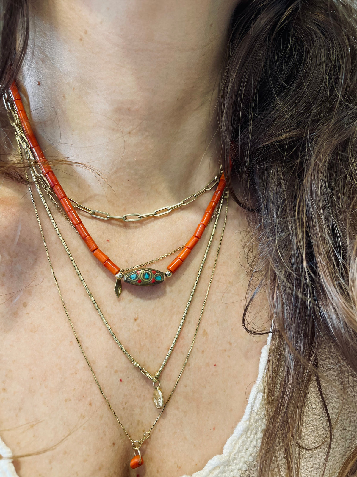שרשרת אבנים | Livia