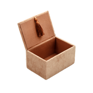 Jewellery box || קופסת קטיפה