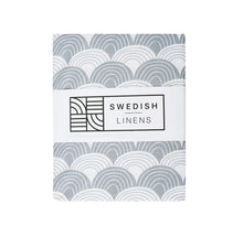 טען תמונה לגלריה, Pillowcase || rainbow tranquil gray