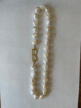 Load image into Gallery viewer, מחרוזת פנינים פראיות || Wild pearls string