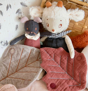 Nuage || S sheep doll