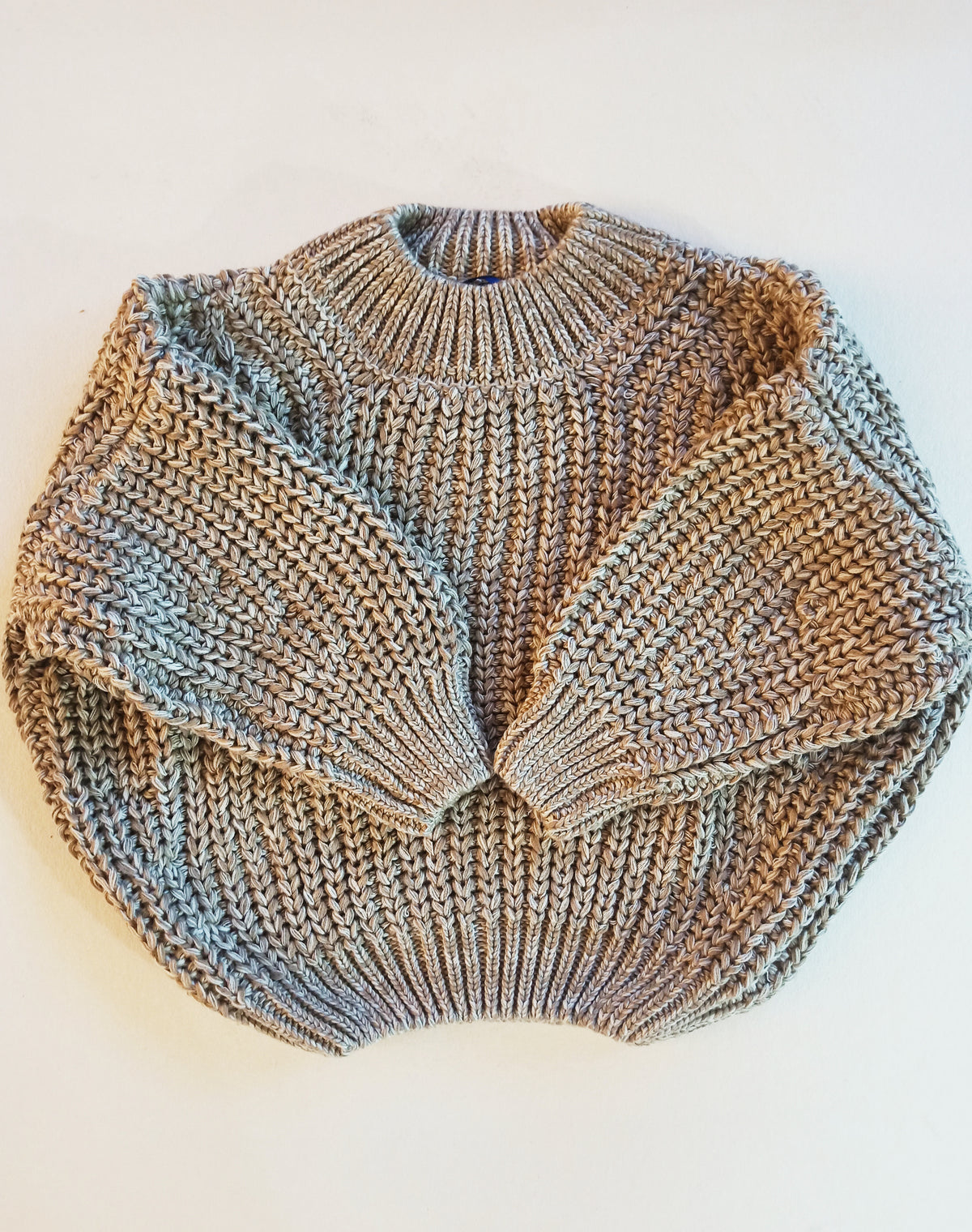 Chunky knitted sweater || taupe