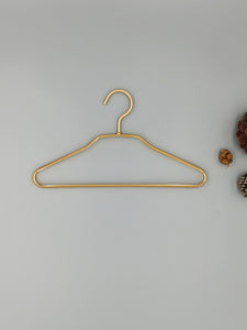 Decorative hanger