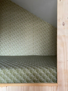 Seashells olive green || Swedish linens
