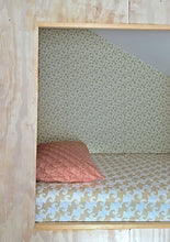 Load image into Gallery viewer, Waves warm sand || Swedish linens